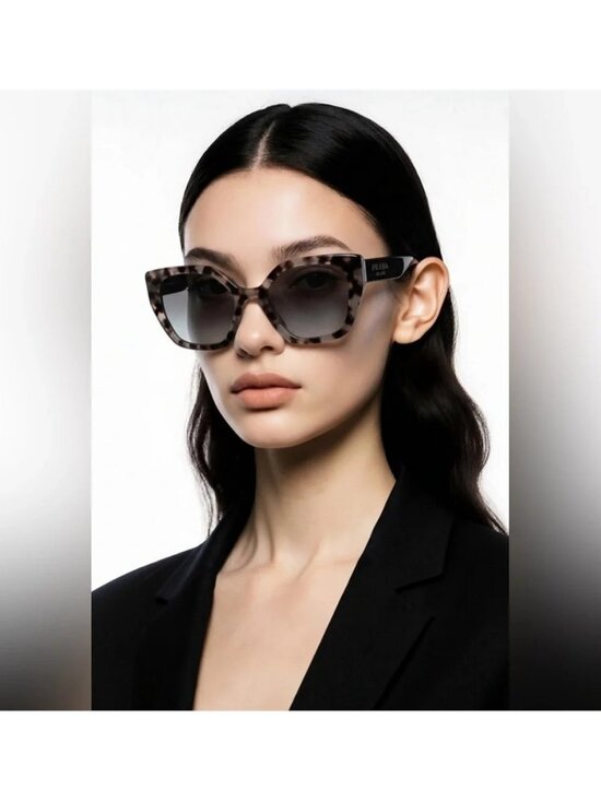 New Authentic Prada SPR 24X UAO-0A7 Women’s Sunglasses – Leopard Print main image 5